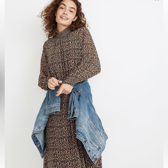 Madewell Dresses & Skirts - Madewell (Re)sourced Georgette Smocked Midi Dress in Folktale Paisley Size XS